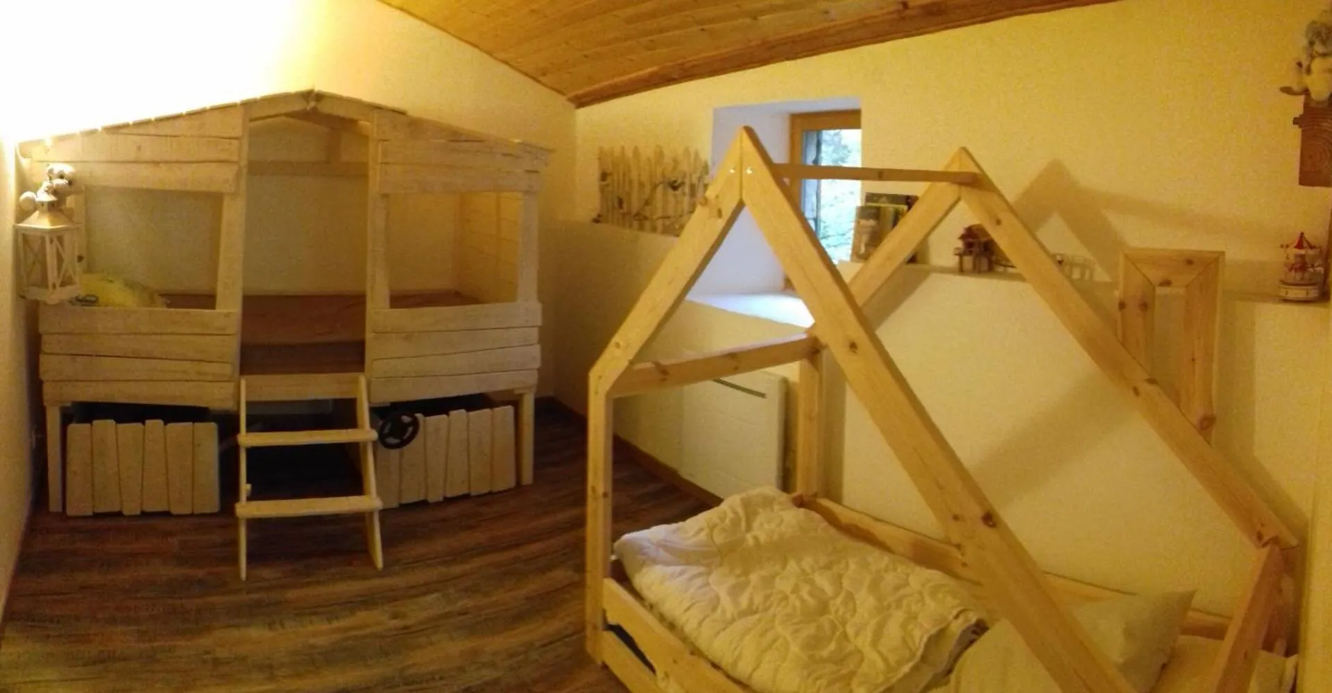 Mon petit Paradis Joannas 0*,  Francia